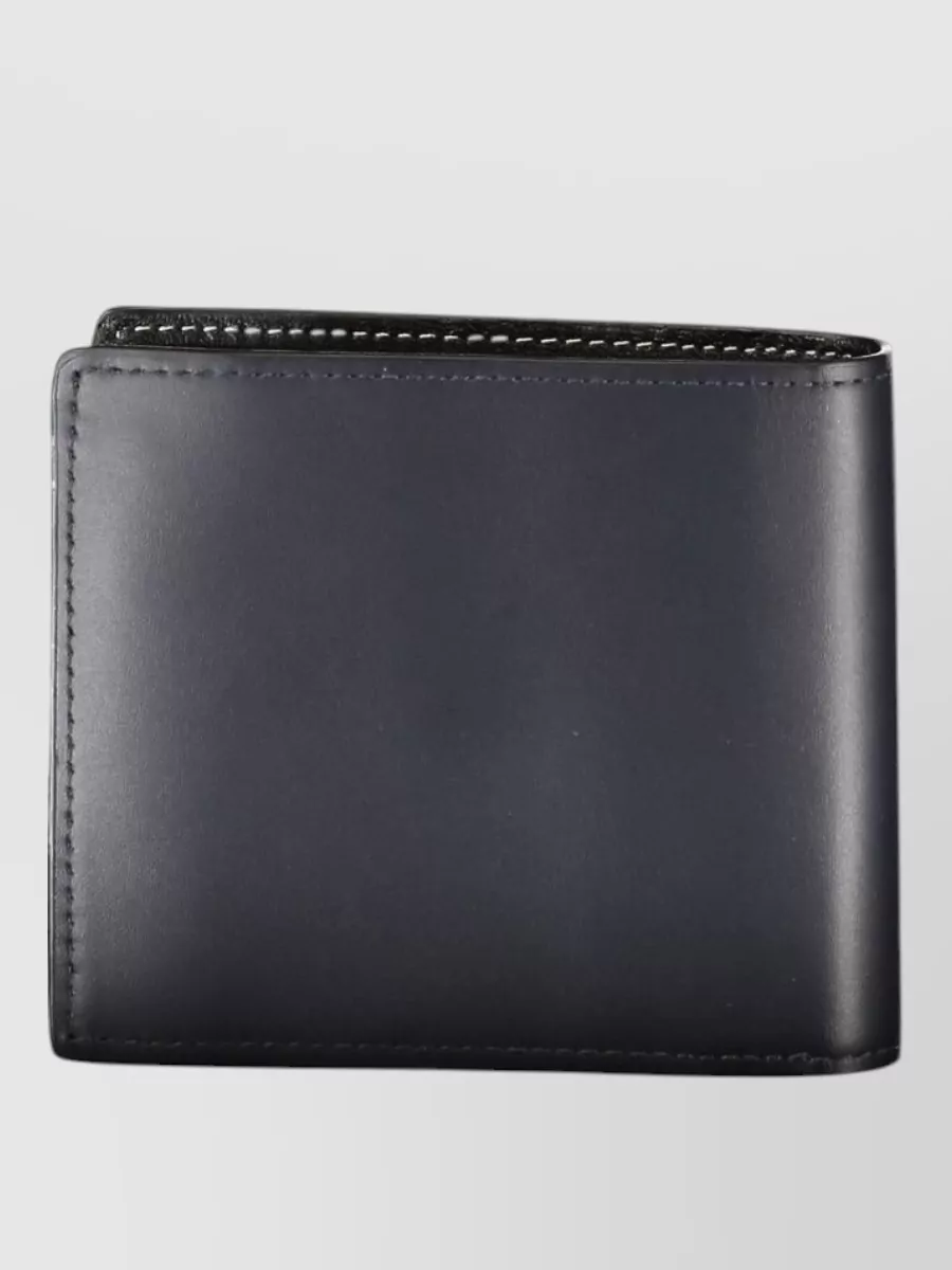 Tommy Hilfiger leather wallet