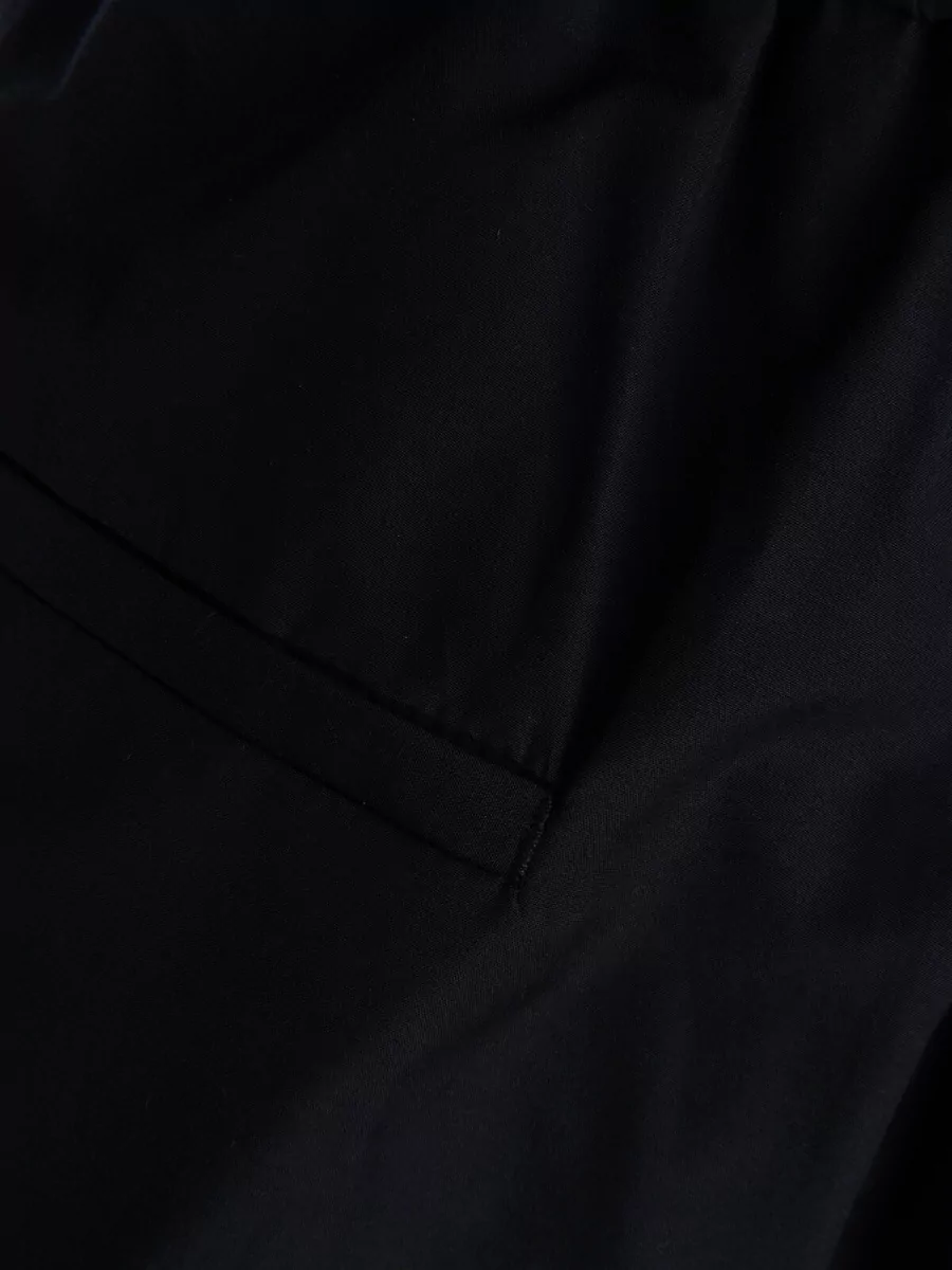 Peserico Trousers Tailored Cut Side Pockets Detail