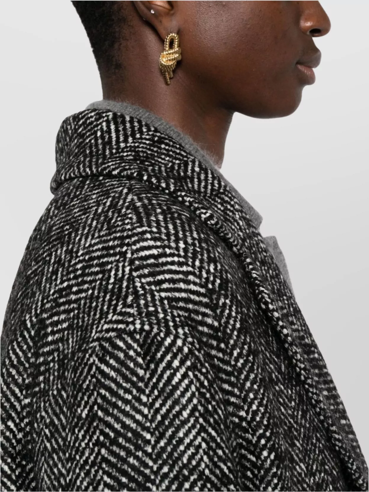 Tagliatore Long Single-Breasted Wool Blend Coat