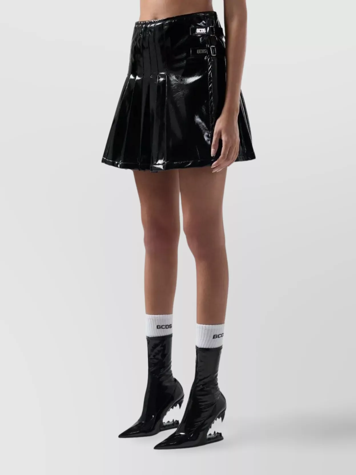 Gcds Mini Skirt With Buckle And Pleats In Black