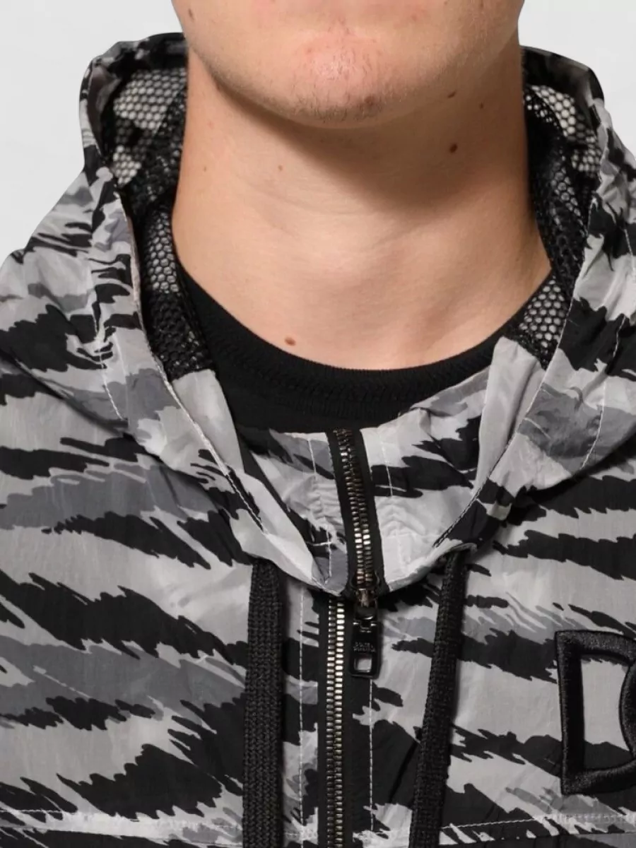 Dolce&Gabbana Camouflage Hooded Jacket
