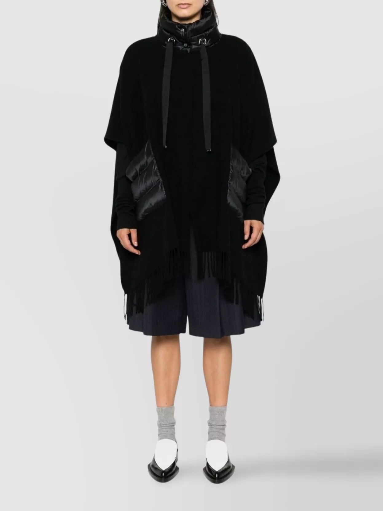 【送料&関税込】Herno Black Wool Capes Herno Wool and nylon cape | The Fashion Square