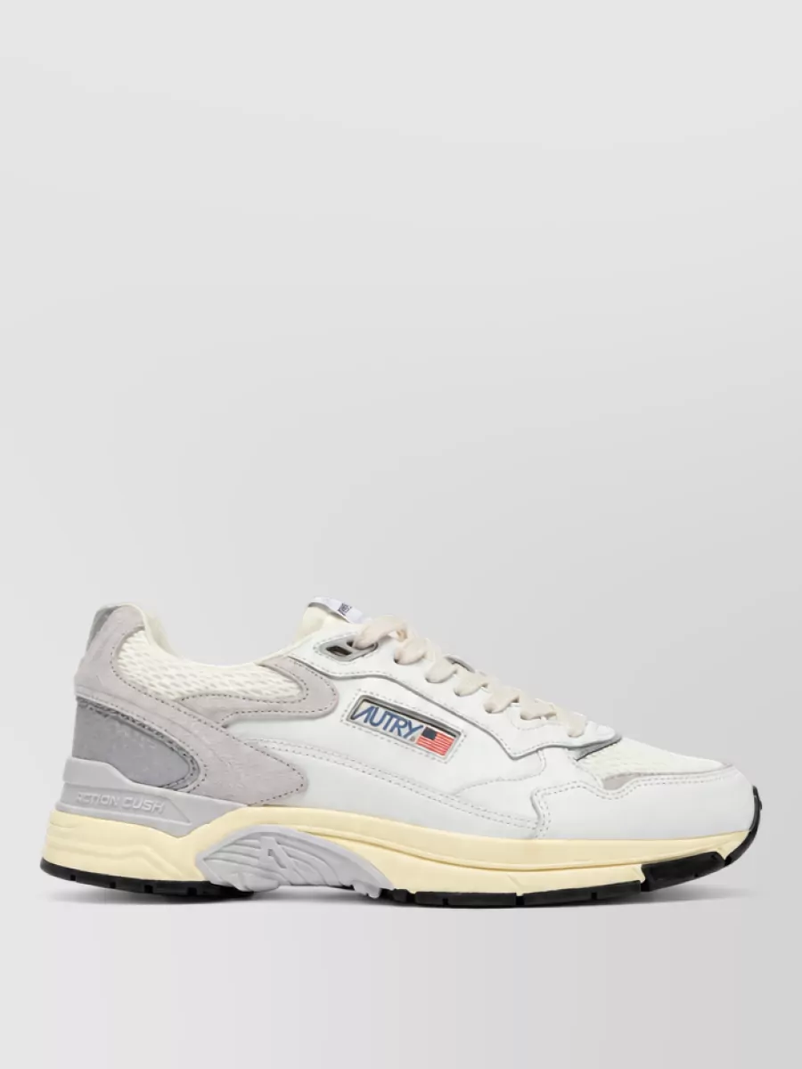 Autry leather low-top sneakers