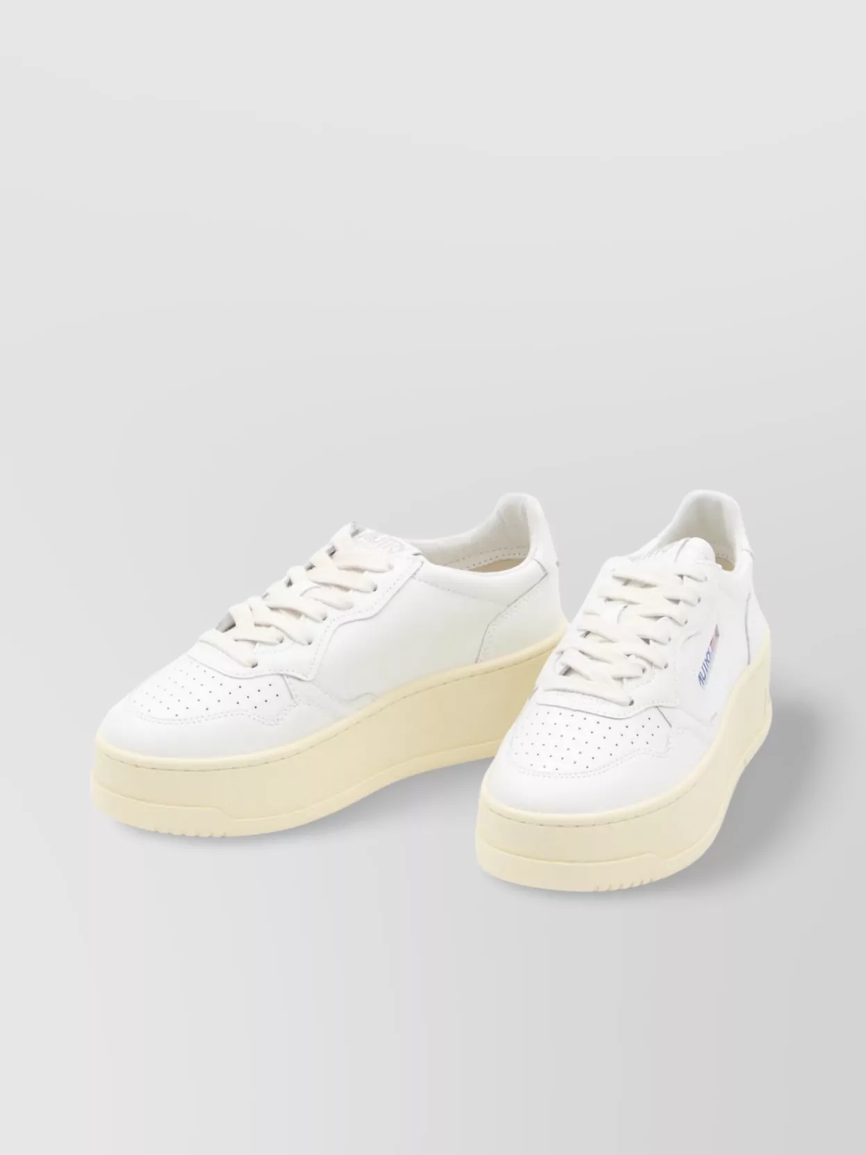 Autry Medalist Low Platform Sneakers