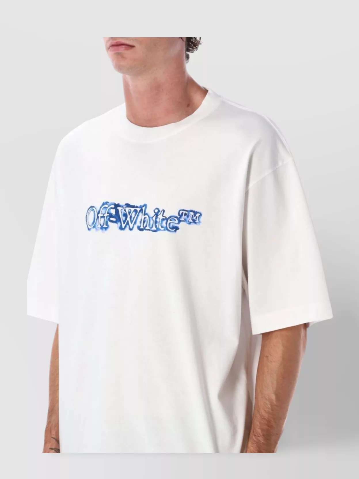 Off-white Arrow Graphic Short Sleeve T-shirt In White