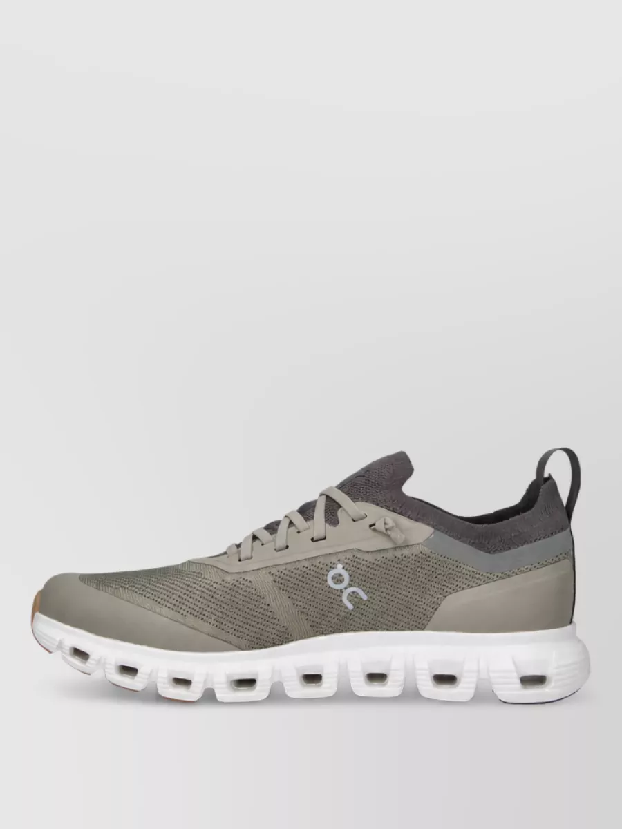 On Running Low-Top Lace-Up Shoes