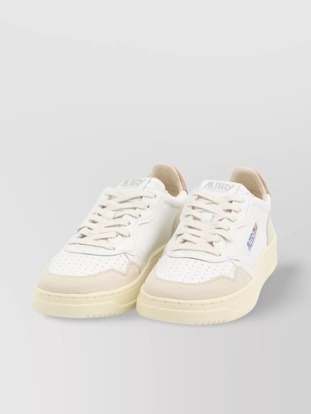 Autry Low-top Sneakers With Padded Collar And Textured Finish In White