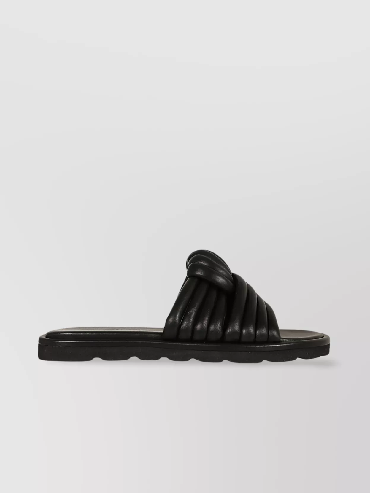 Gianvito Rossi Open Toe Strappy Design Mules In Black