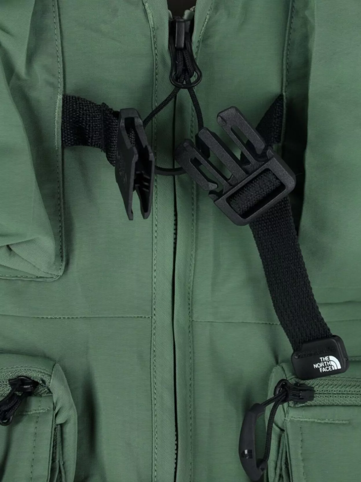 The North Face Casual Jacket With Mesh Back Panel And Multiple Pockets