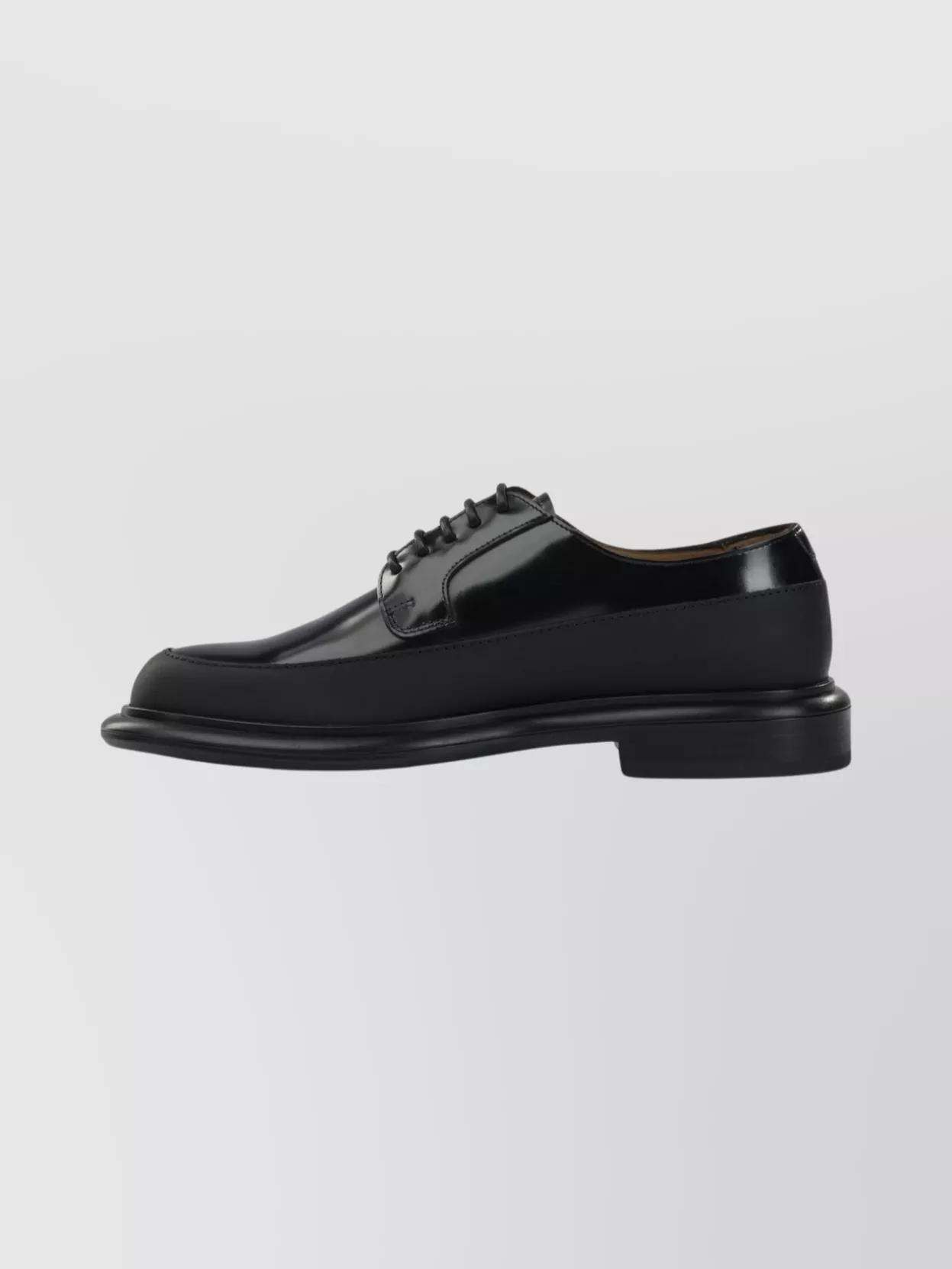 Givenchy Round Toe Leather Derby Lace-Up Shoes