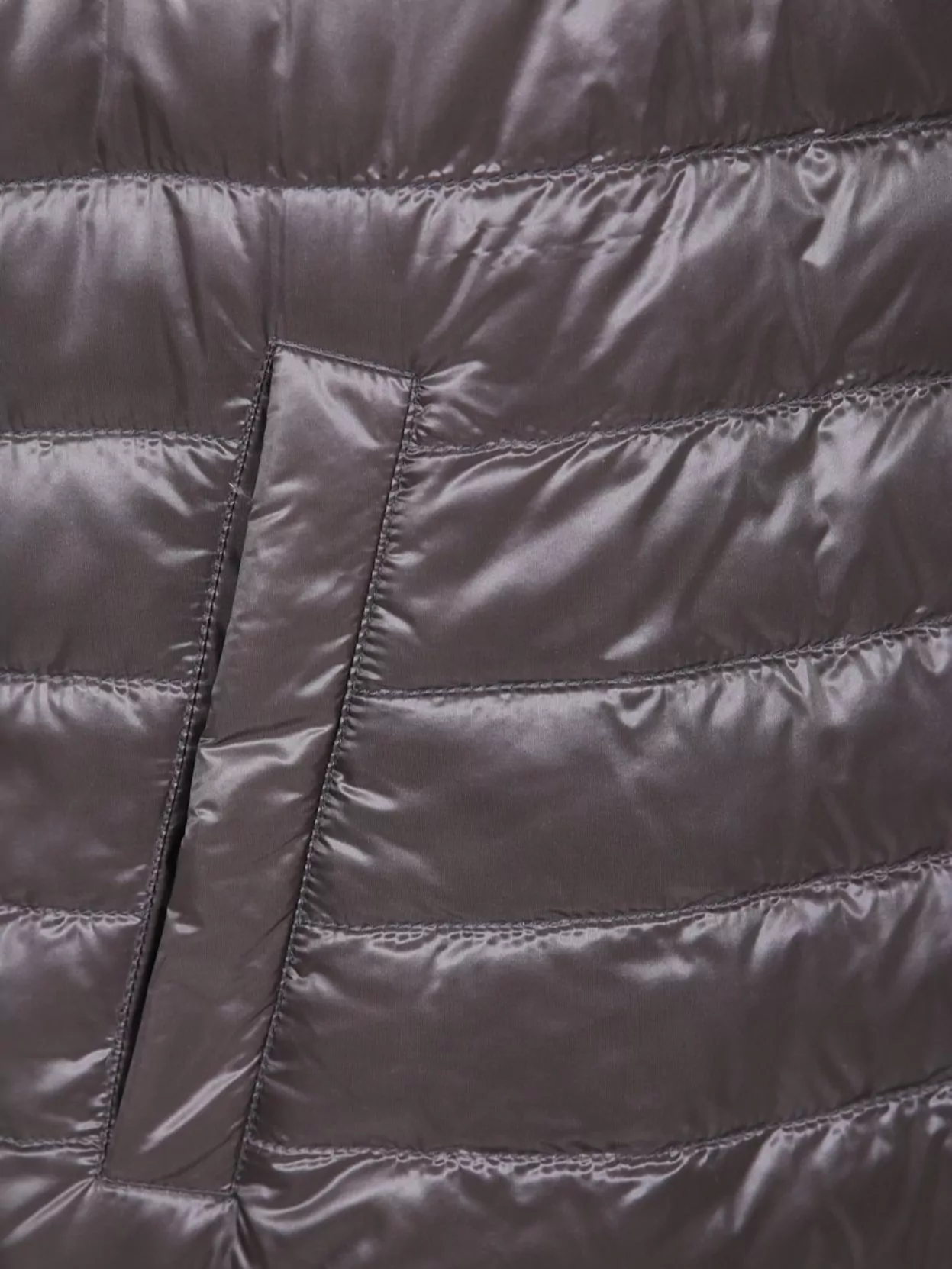 Herno Quilted Sleeveless High Collar Side Pockets