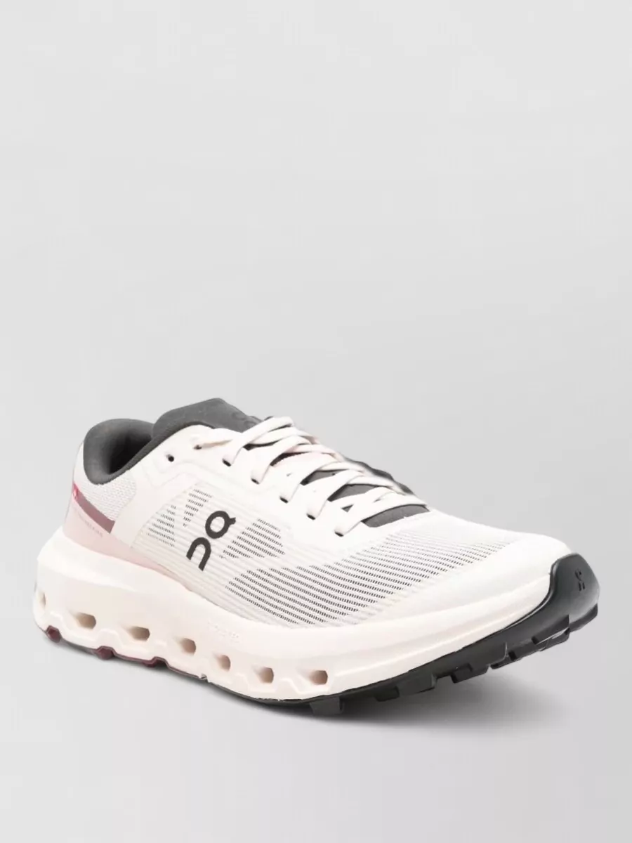 On Running Cloudvista 3 Low-Top Sneakers