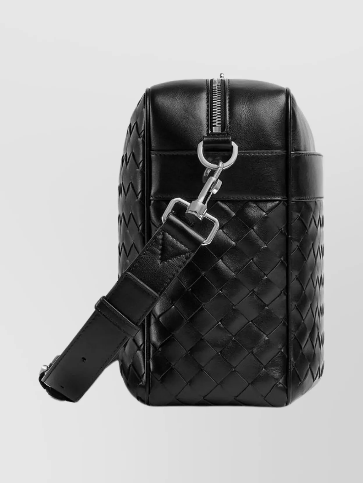 Bottega Veneta Intrecciato Design Large Messenger Bag