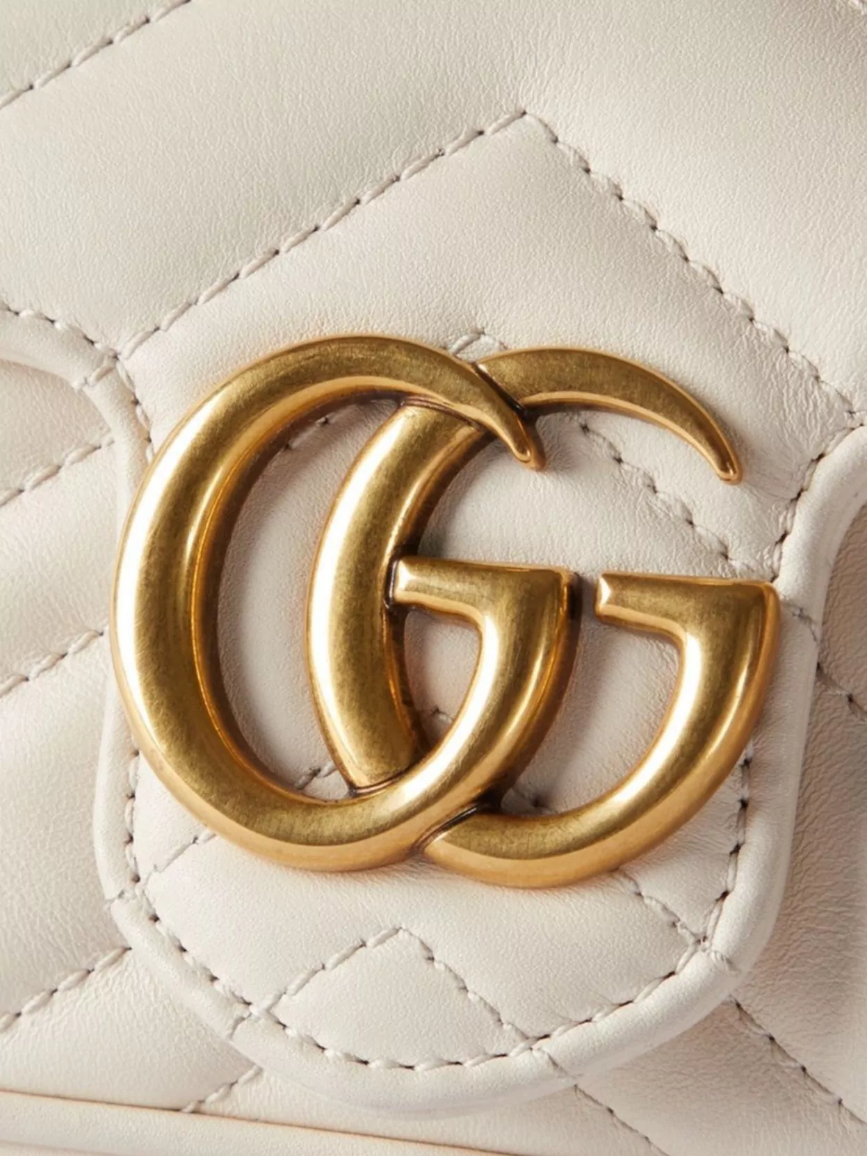 Gucci Mini Quilted Heart Bag