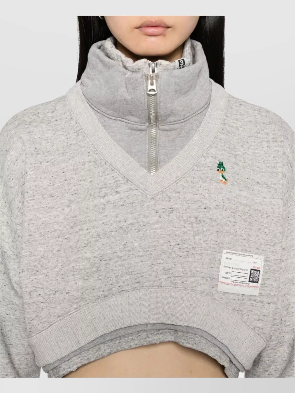Maison Mihara Yasuhiro Layered Cropped Pullover Embroidery Detail