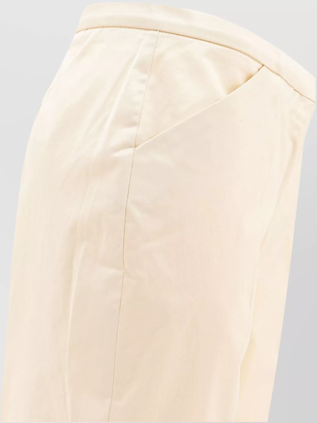 Totême Tailored Cropped Trousers With Pleats And Pockets