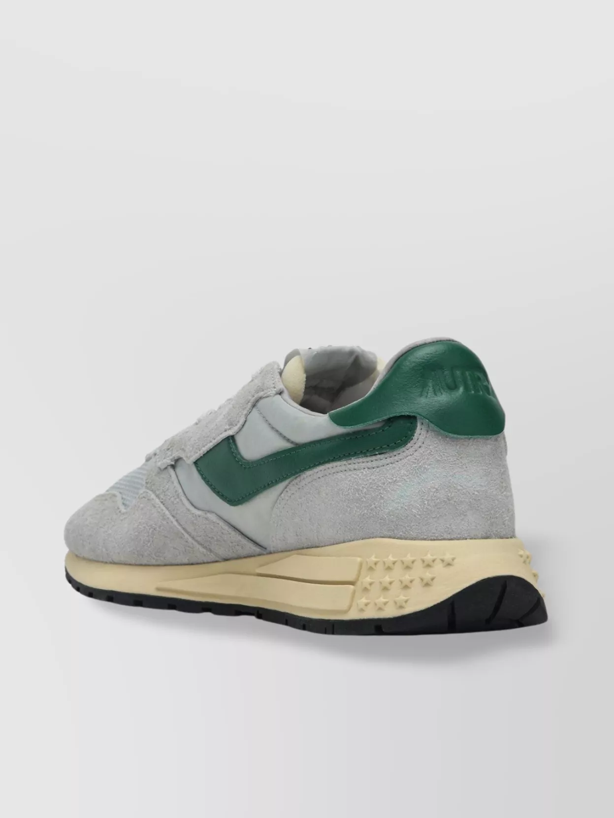 Autry Low Top Sneakers With Perforated Toe Box In Gray