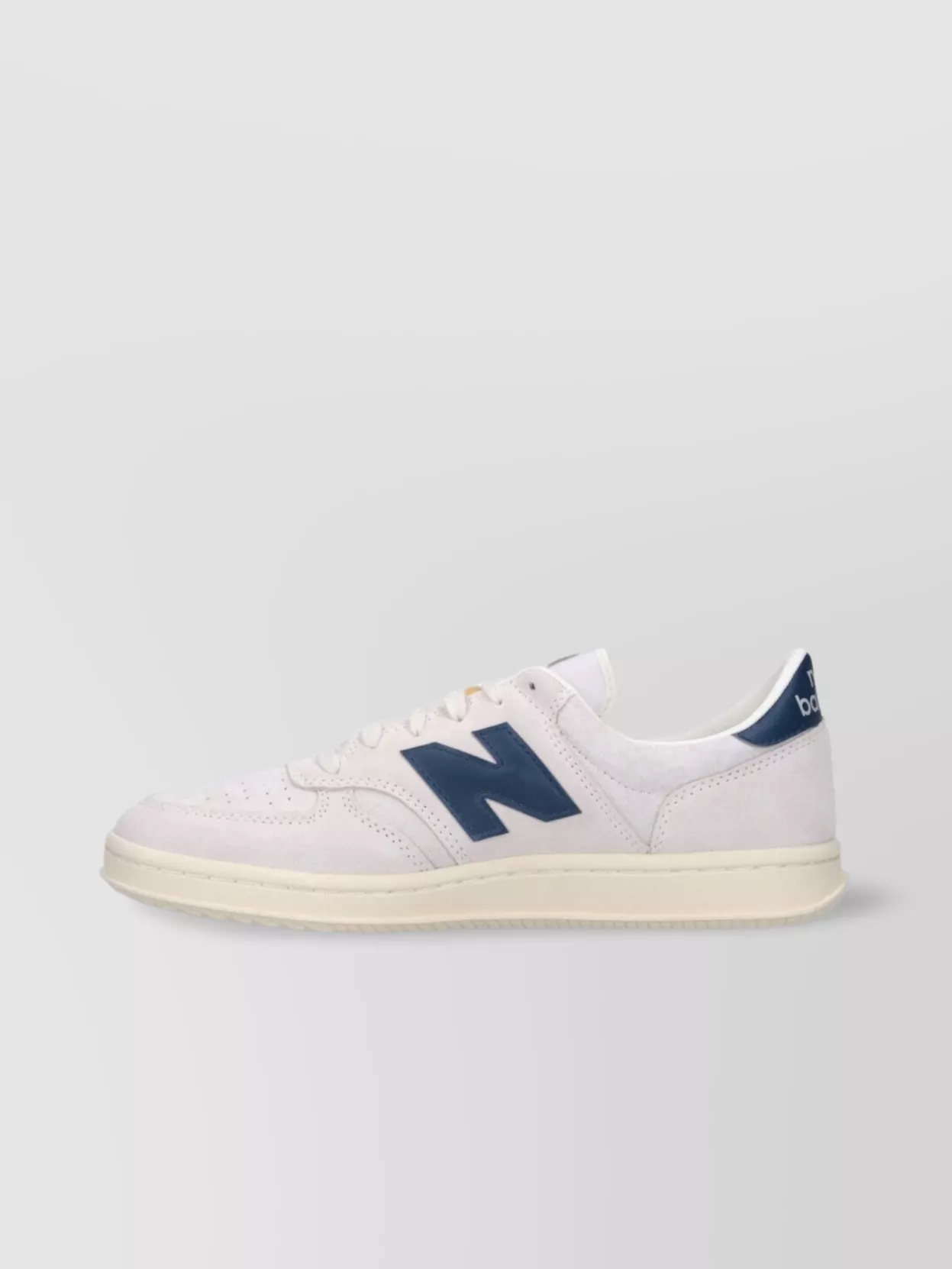 New Balance Low Top Sneakers With Contrast Heel Tab