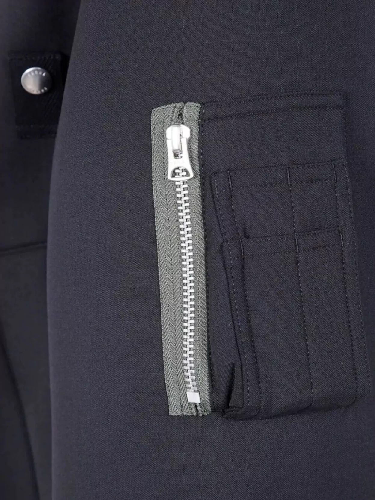 Sacai Fitted Bomber Jacket With Snap Buttons