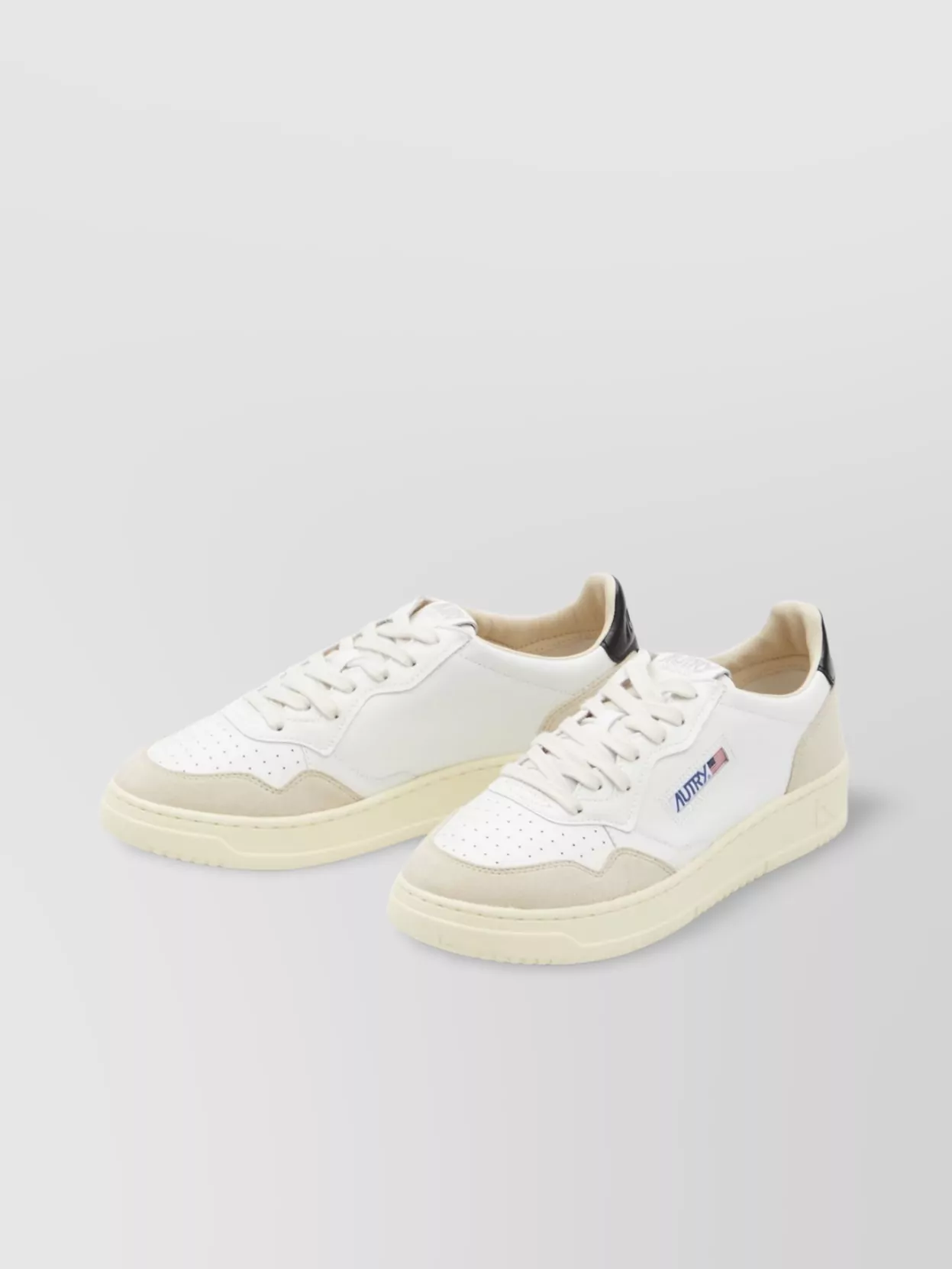 Autry Medalist Low Sneakers Featuring Suede Inserts
