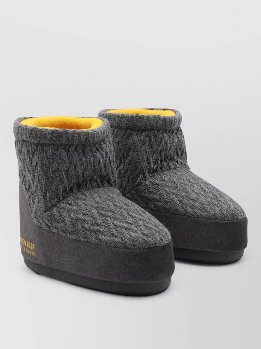 Moon Boot ankle boots