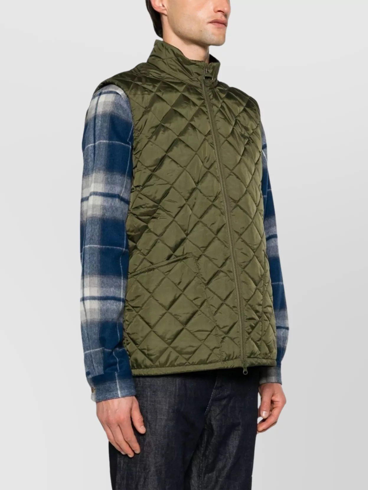 BARBOUR QUILTED HIGH COLLAR SLEEVELESS VEST WITH FRONT POCKETS
