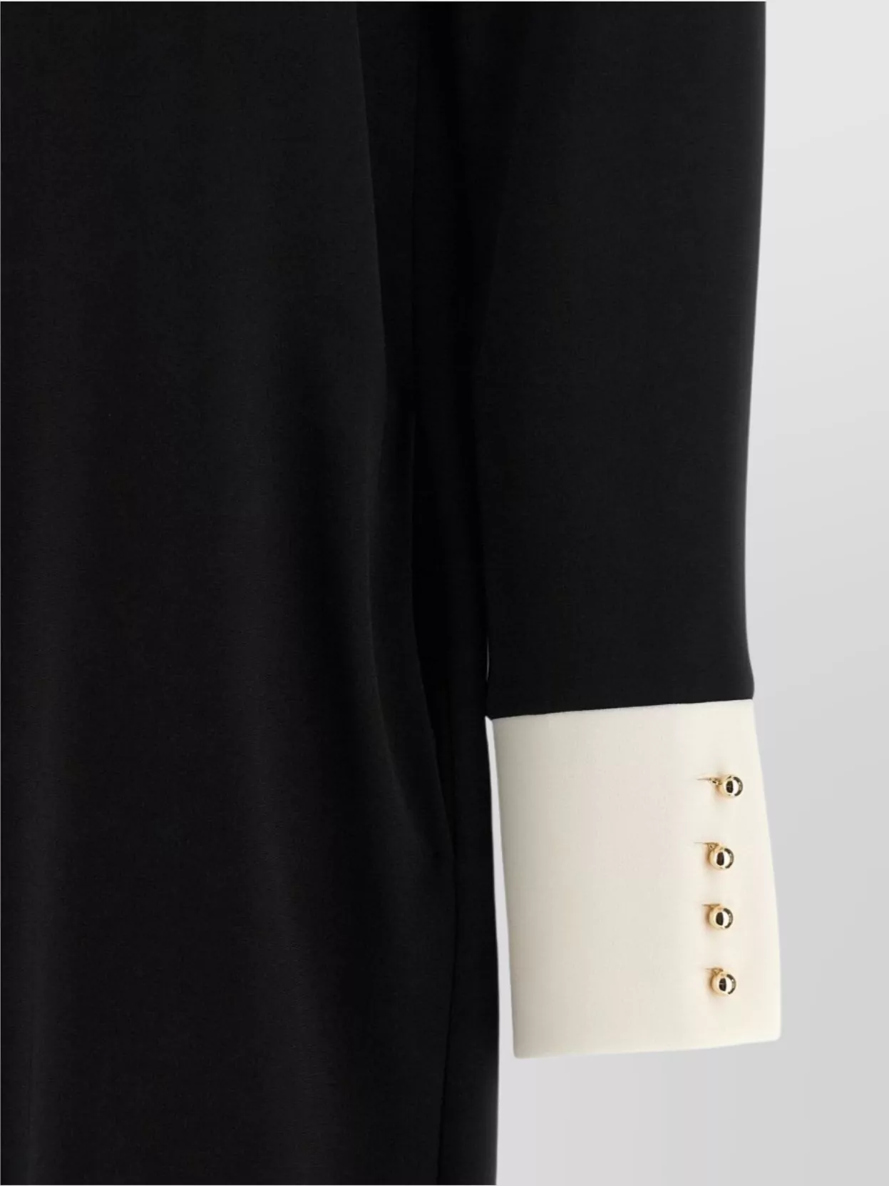 S Max Mara Long Sleeve Dress Featuring Contrast Collar
