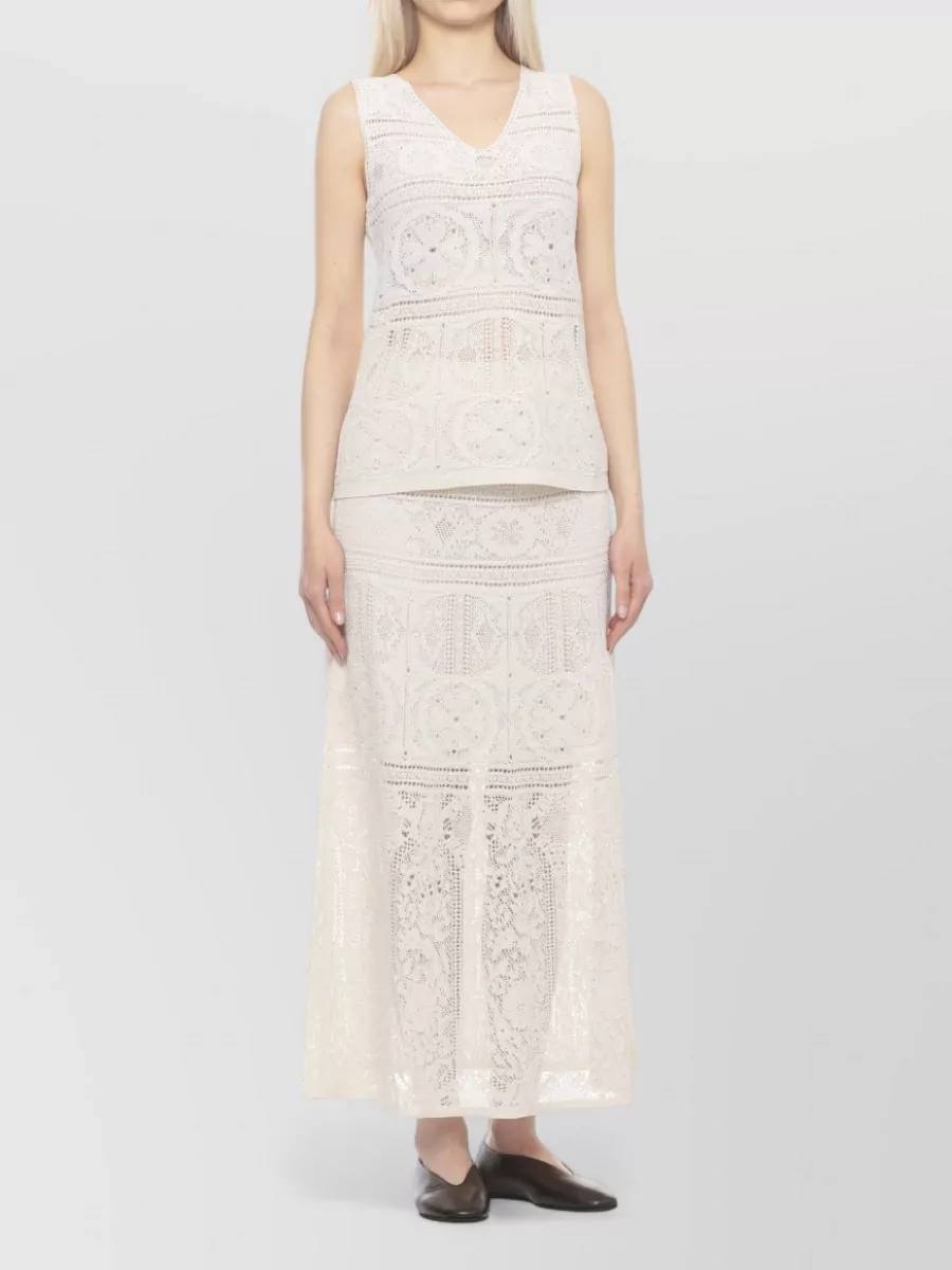 D.exterior Sleeveless Lace Knit V-Neck Top