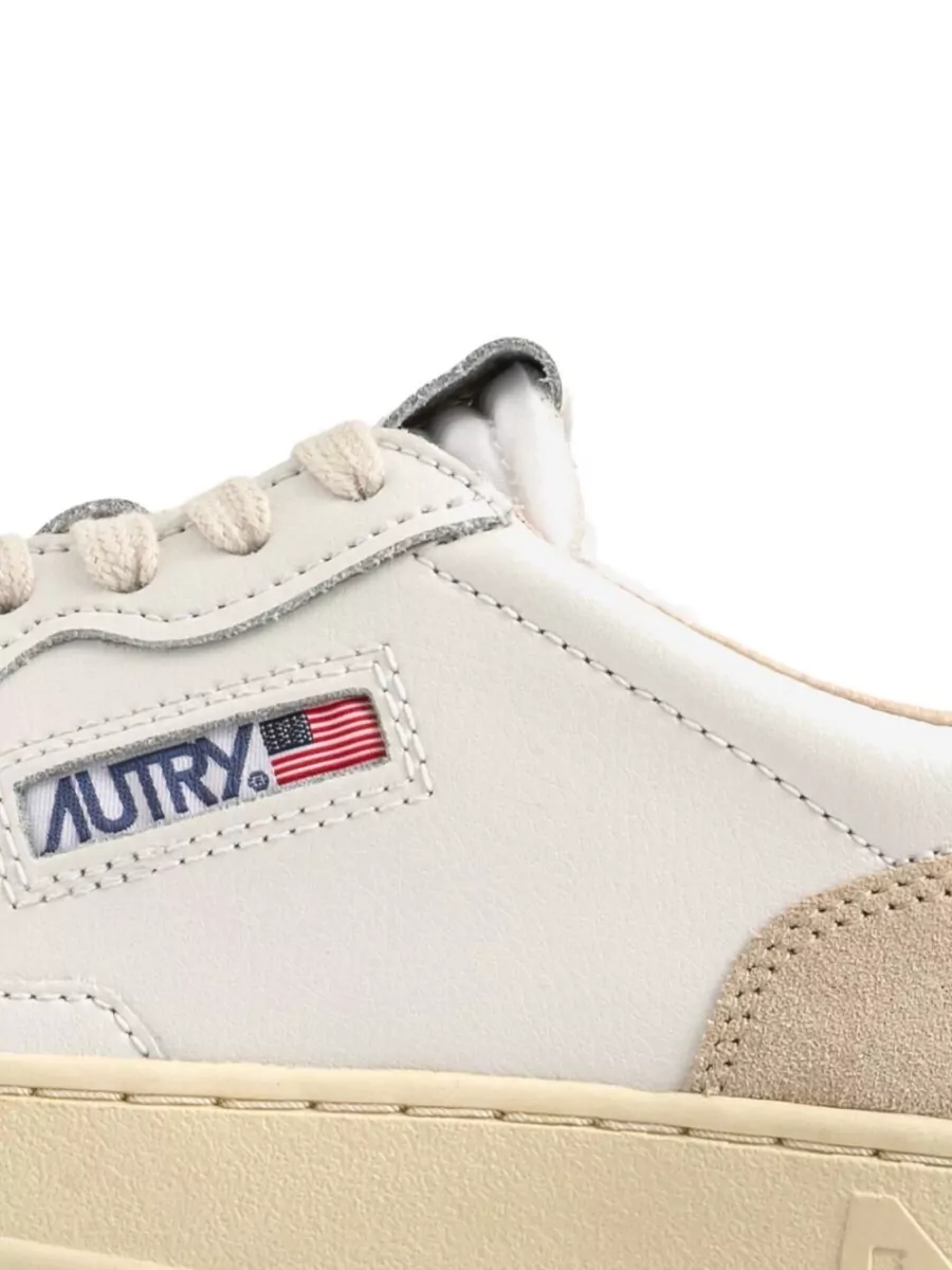 Autry Leather Medalist Low-Top Sneakers