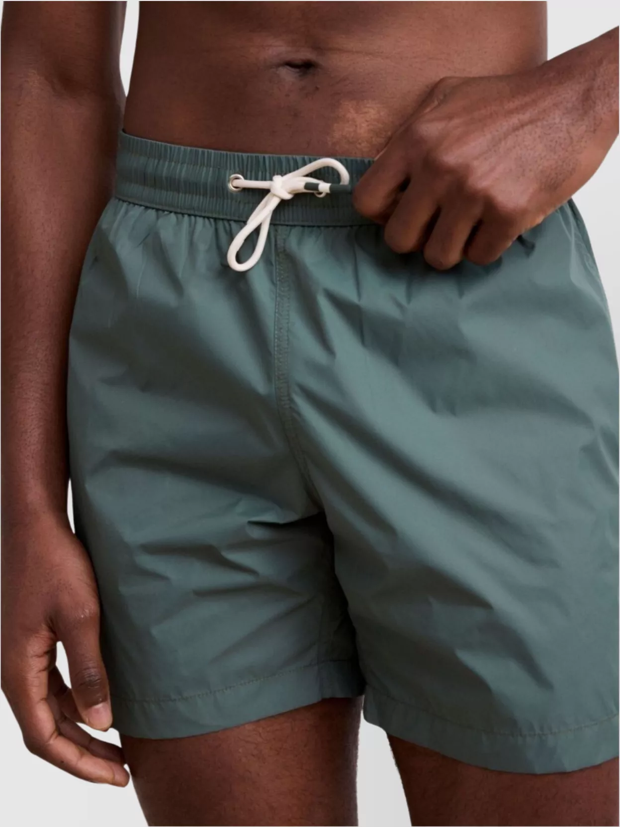 Hartford Casual Beach Shorts Featuring Pockets