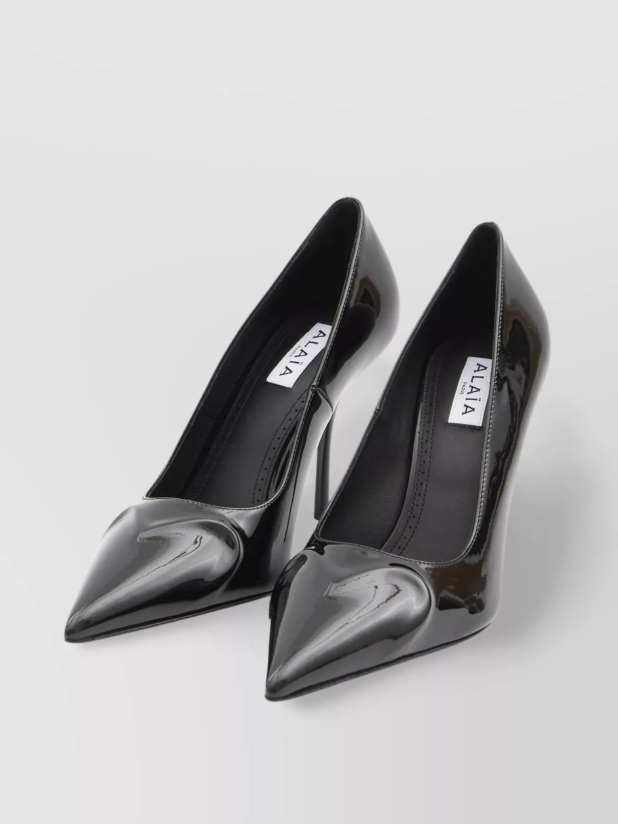 Alaïa Patent Leather Heart Cut Pumps In Black