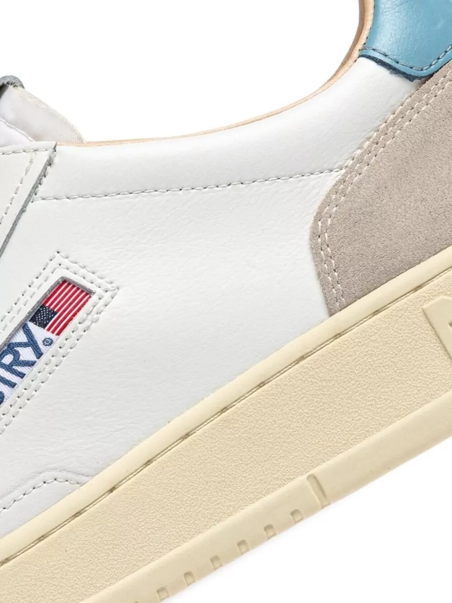 Autry Medialist Low Leather Sneakers Contrast Heel In Multi