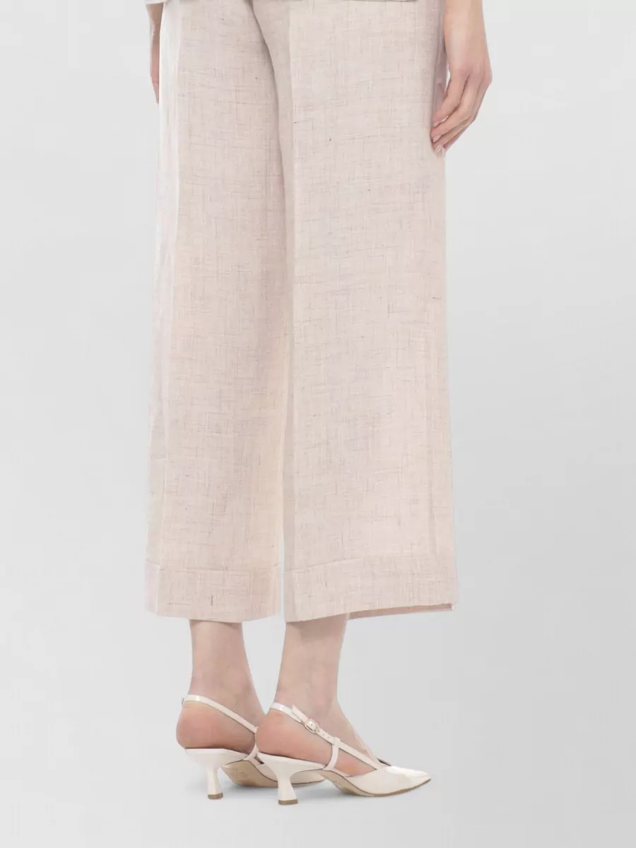D.exterior Linen Cotton V-Neck Short-Sleeve Top