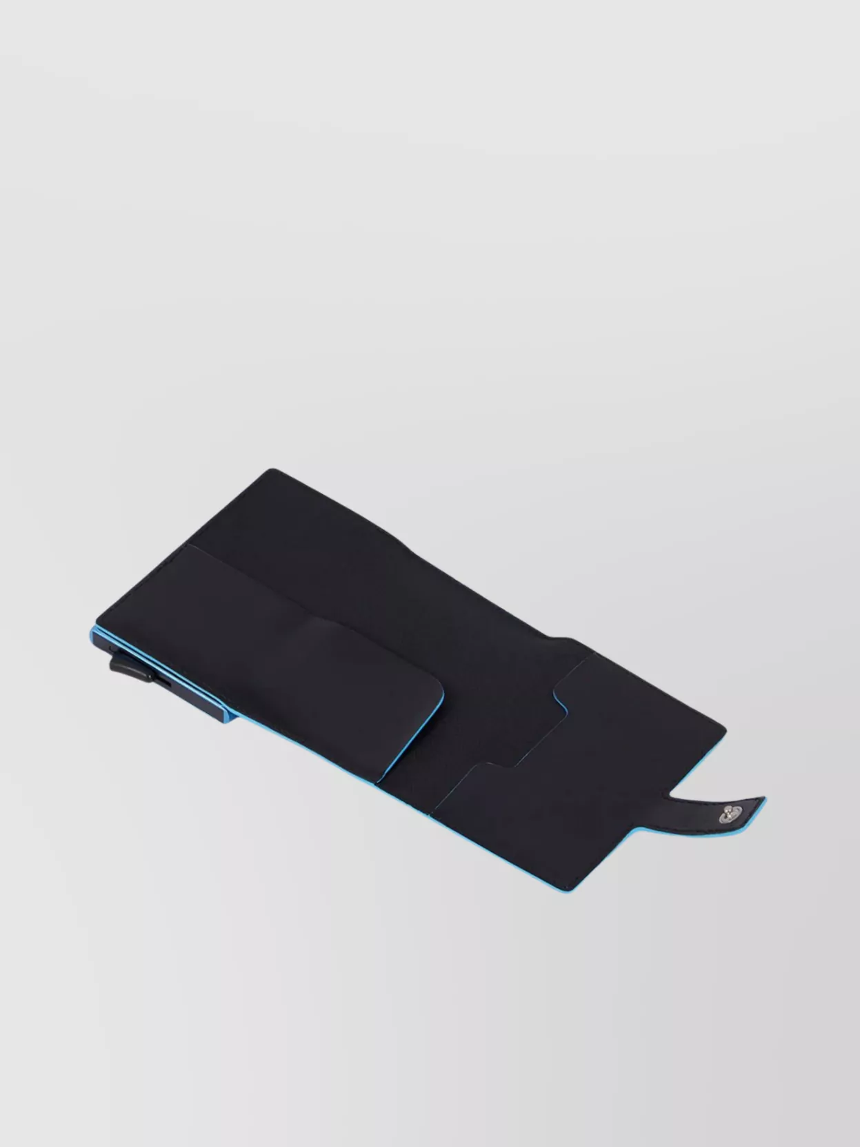 Piquadro Compact Design Cardholder With Sleek Shape