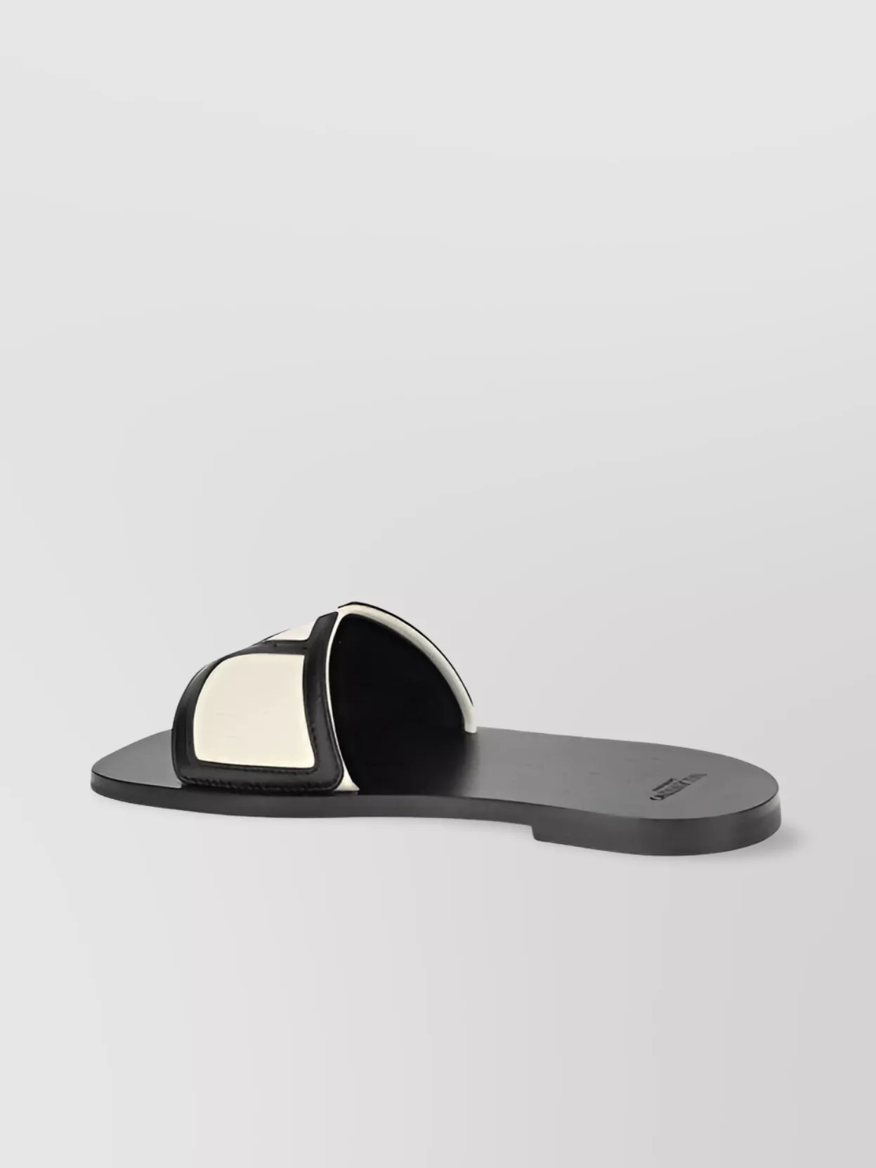 Valentino Garavani Viva Superstar Slide Sandal In Nappa Leather