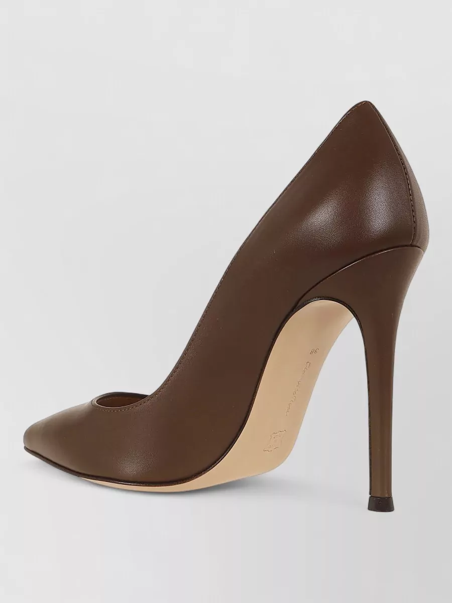 Gianvito Rossi Leather Pumps