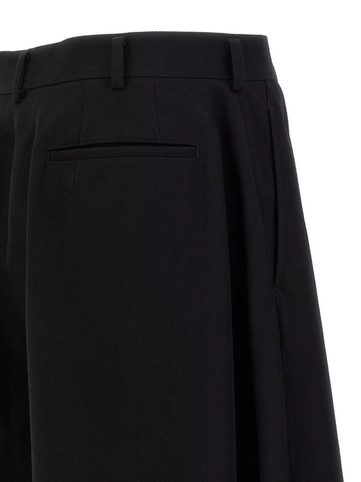 Comme Des Garçons Loose Fit Bermuda Shorts And Pockets