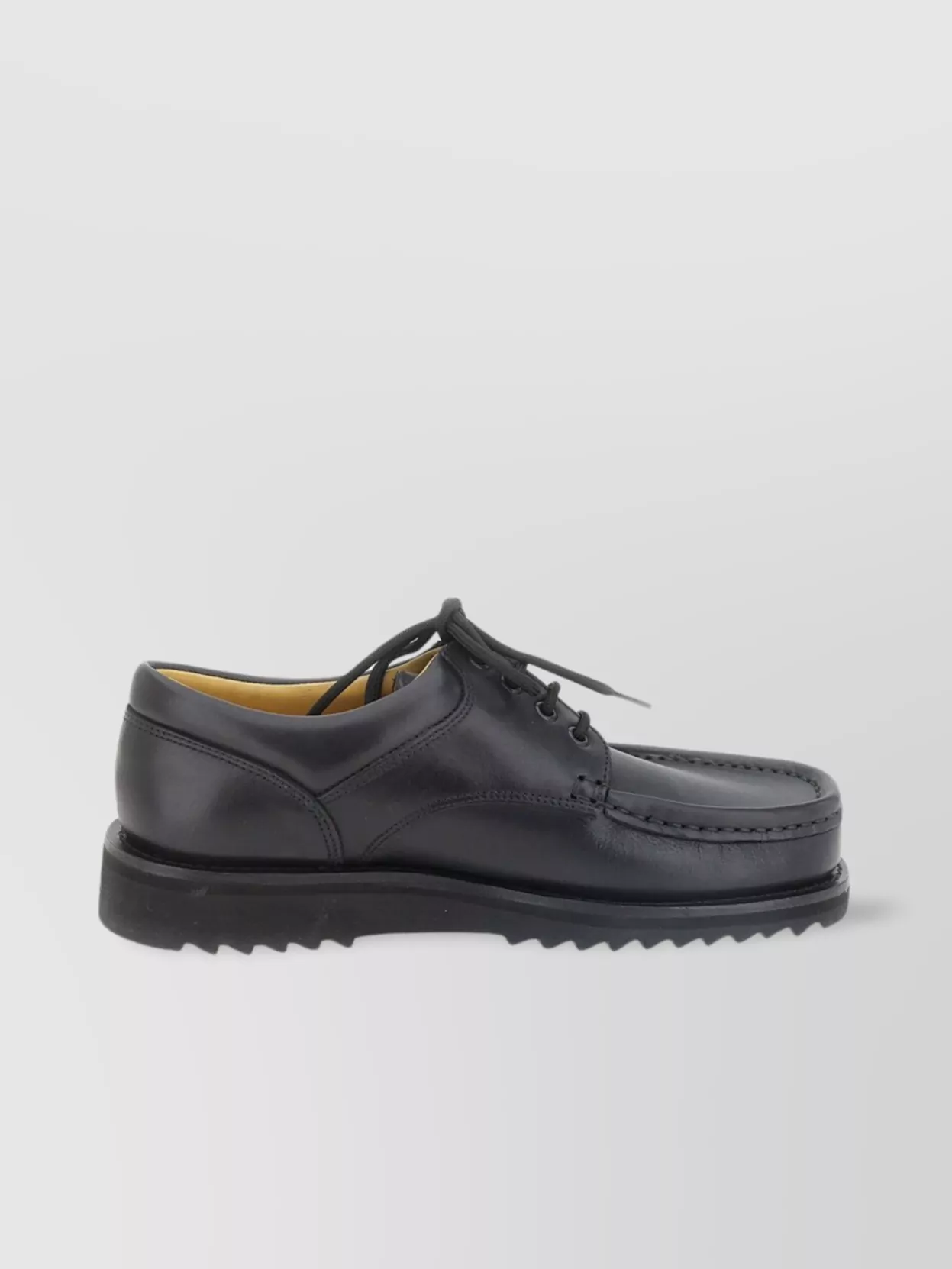 Paraboot Thiers/sport Chunky Sole Round Toe Stitched In Black