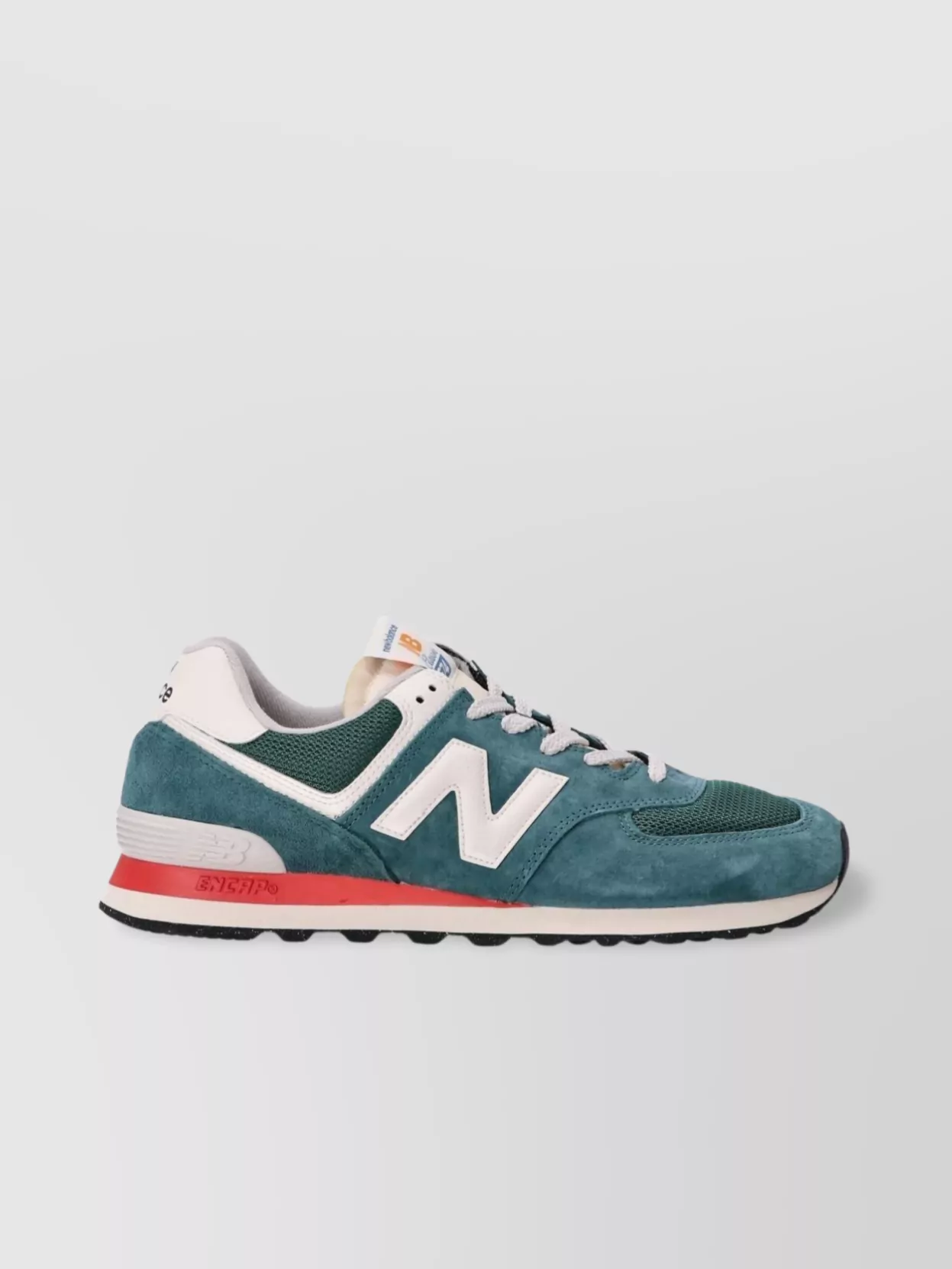 New Balance Low Top Sneakers Contrasting Sole