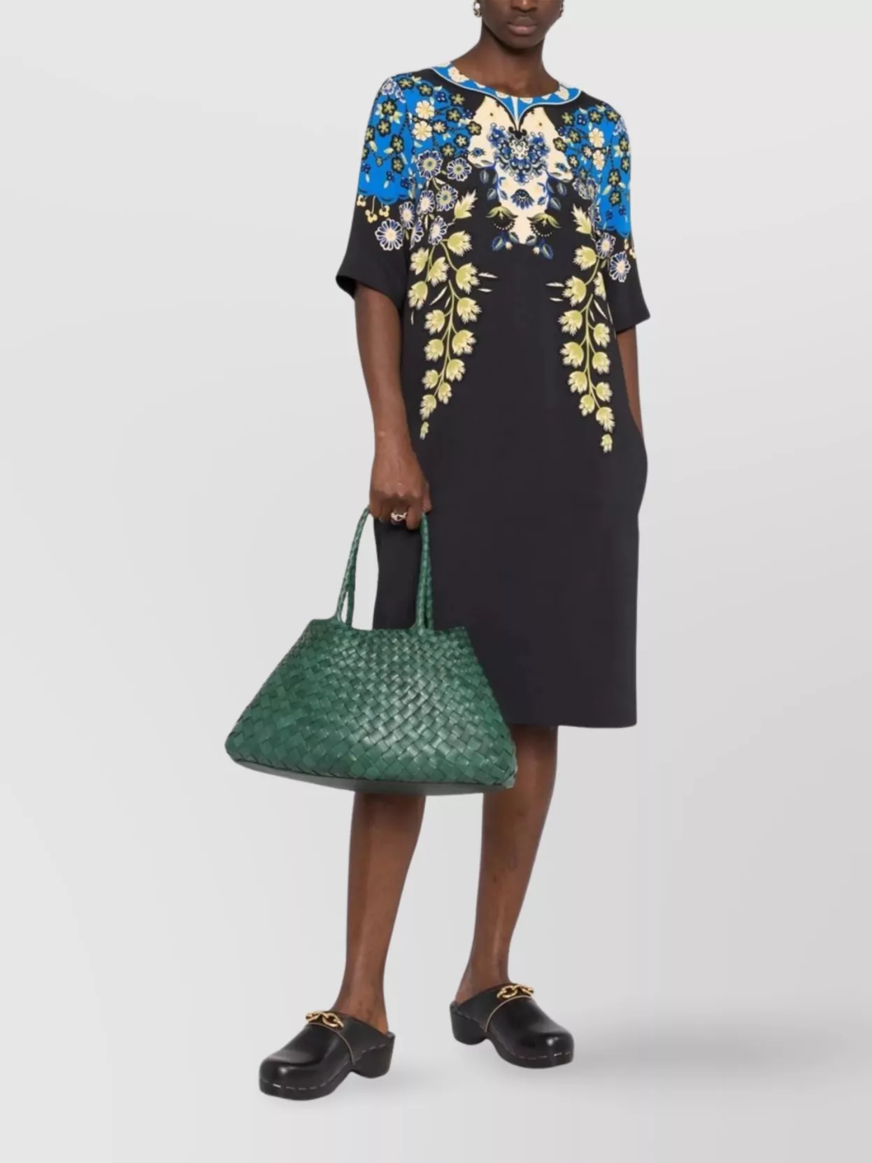 Dragon Diffusion Santa Croce Woven Tote Bag