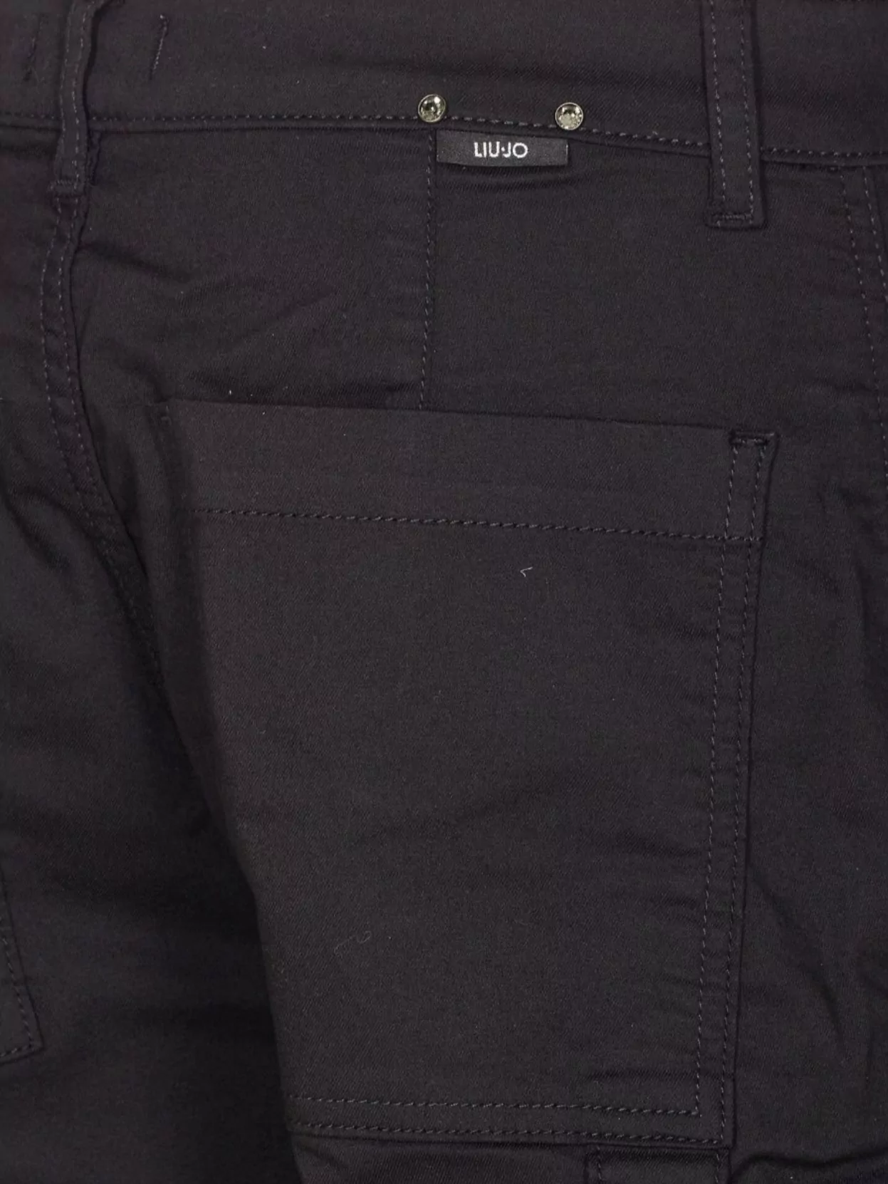 Liu Jo Cargo Style Jeans Featuring Multiple Pockets