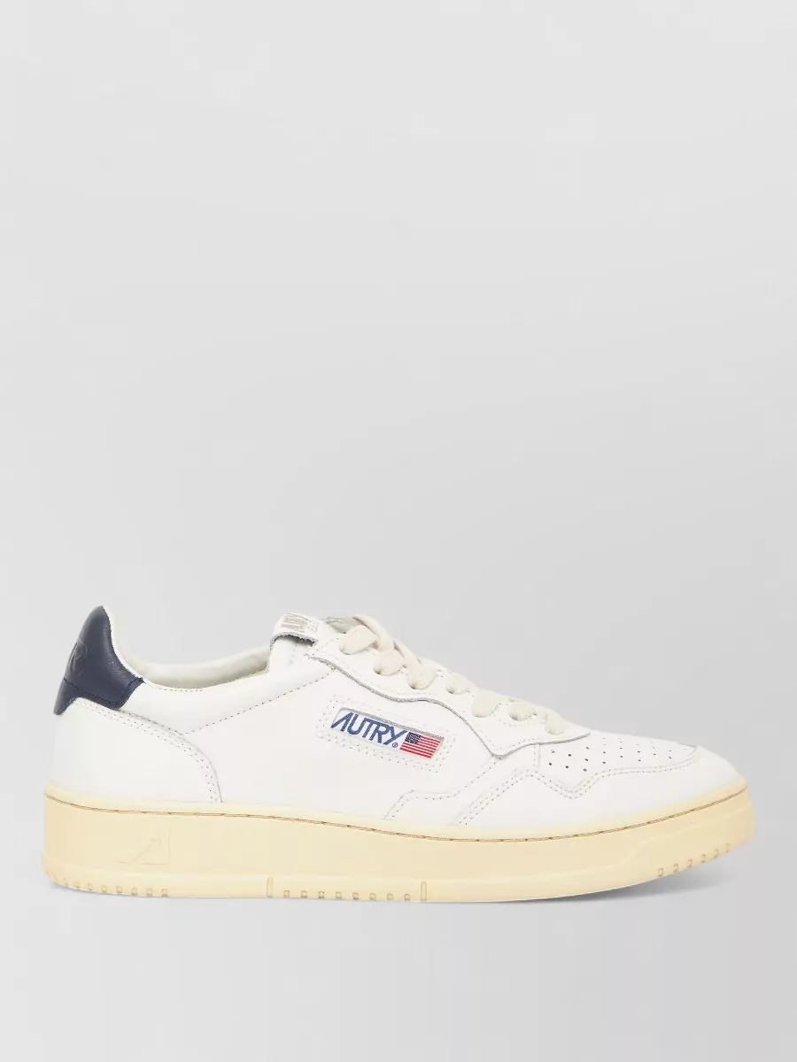 Autry Low-Top Medalist Sneakers And Heel