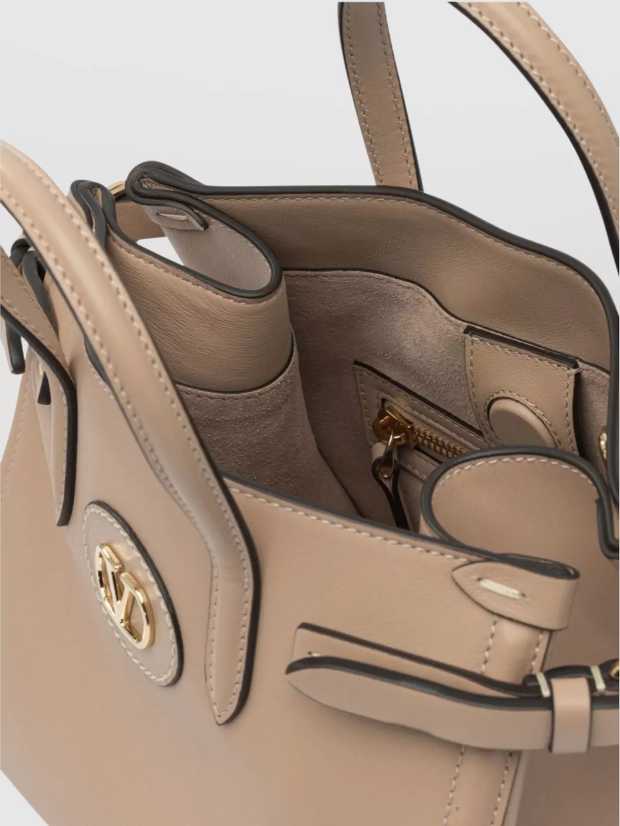 Valentino Shoulder Bags With Adjustable Strap And Stitched Handles