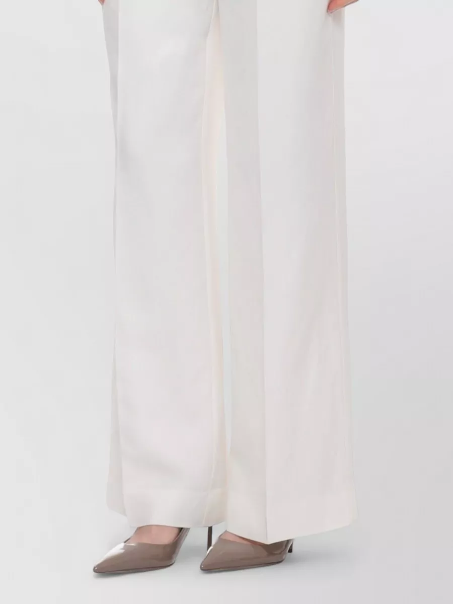 Parosh Cotton Sleeveless Embroidered Blouse