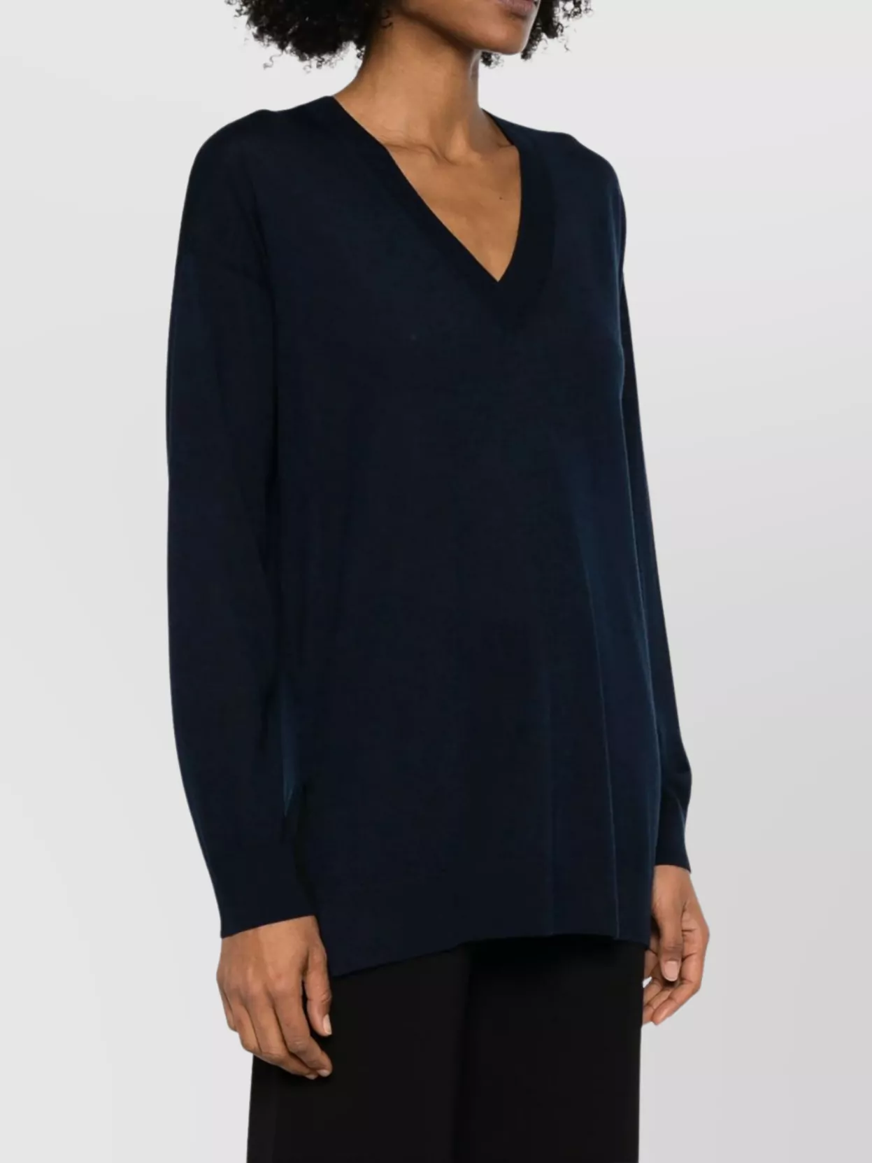 P.a.r.o.s.h Linfa V-neck Wool Blend Sweater In Black