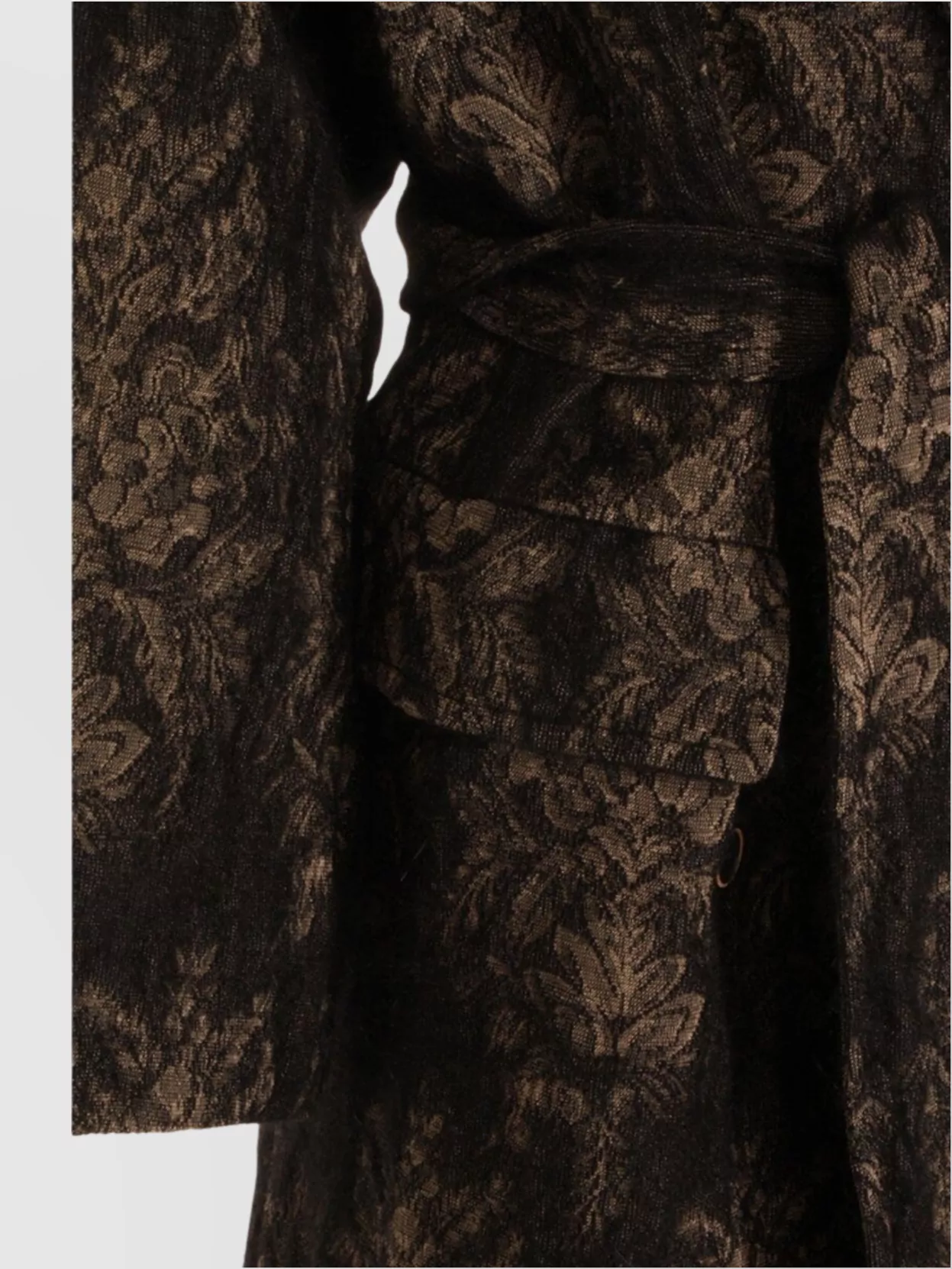 Uma Wang Floral Patterned Textured Coat Belted In Black