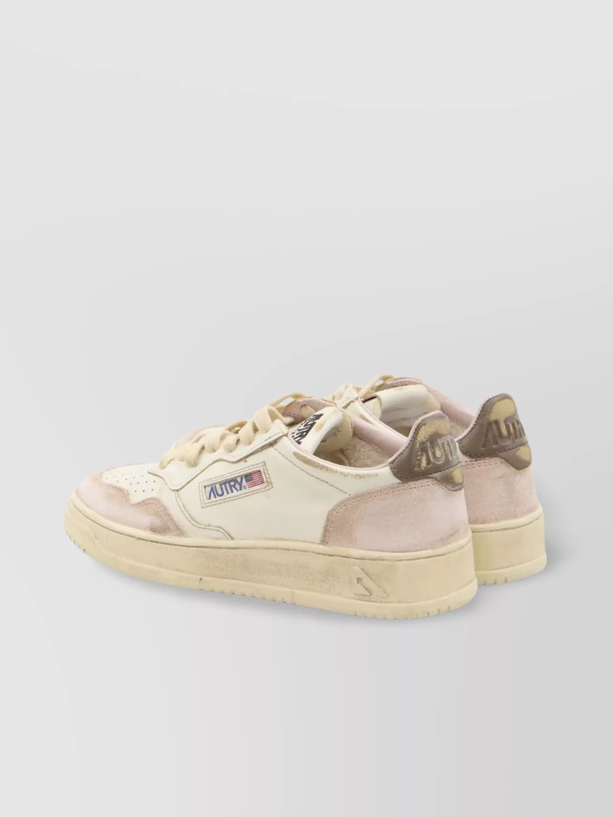 Autry Vintage Low-top Leather Sneakers