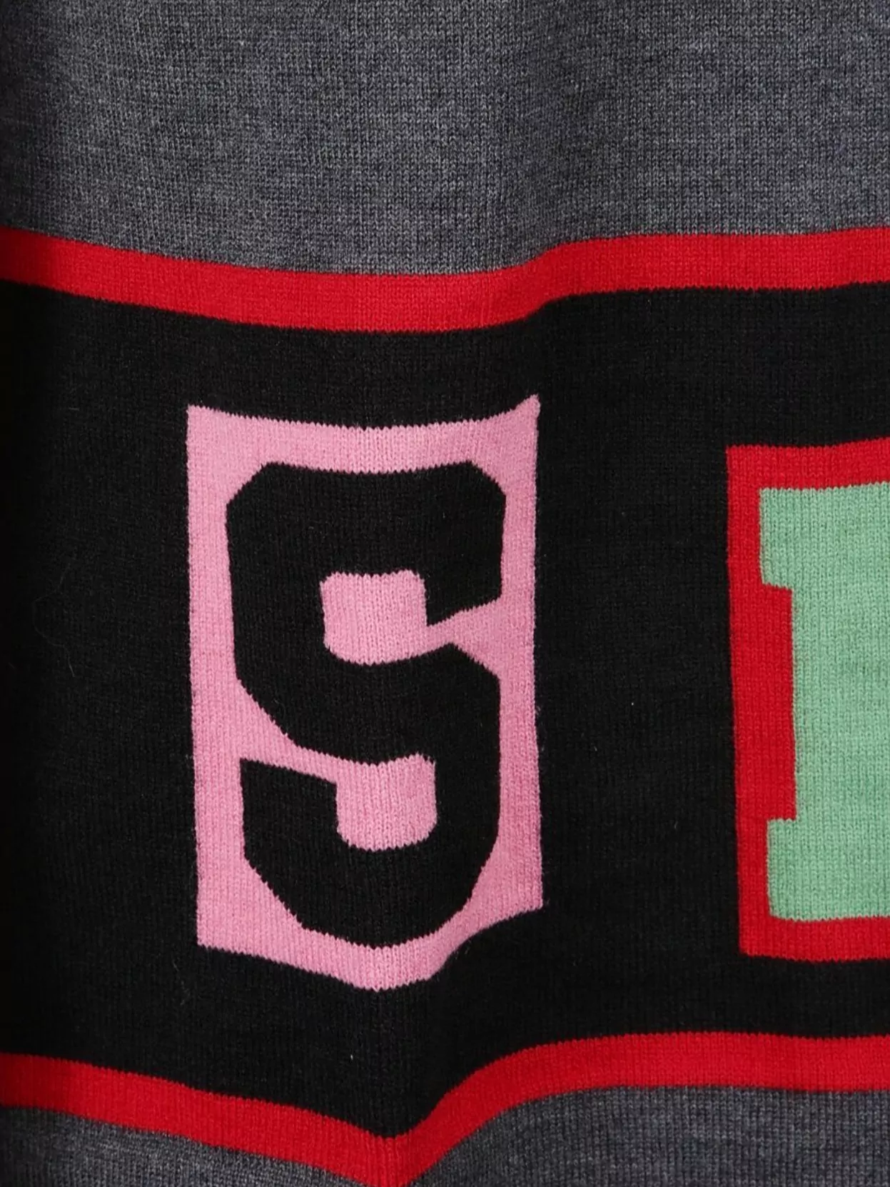 Comme Des Garçons Colorful Letter Design Long Sleeve Knitwear