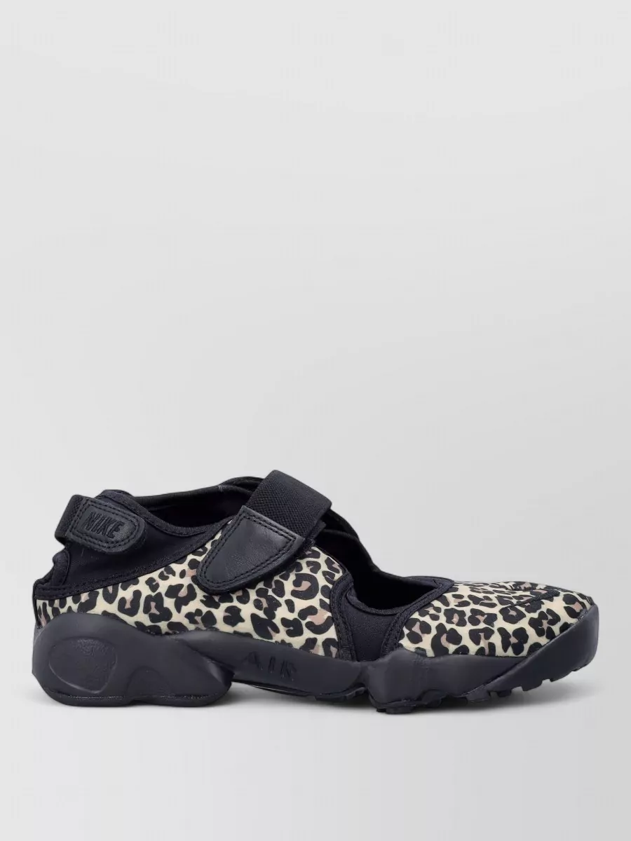 Nike Split-Toe Strap Sandals
