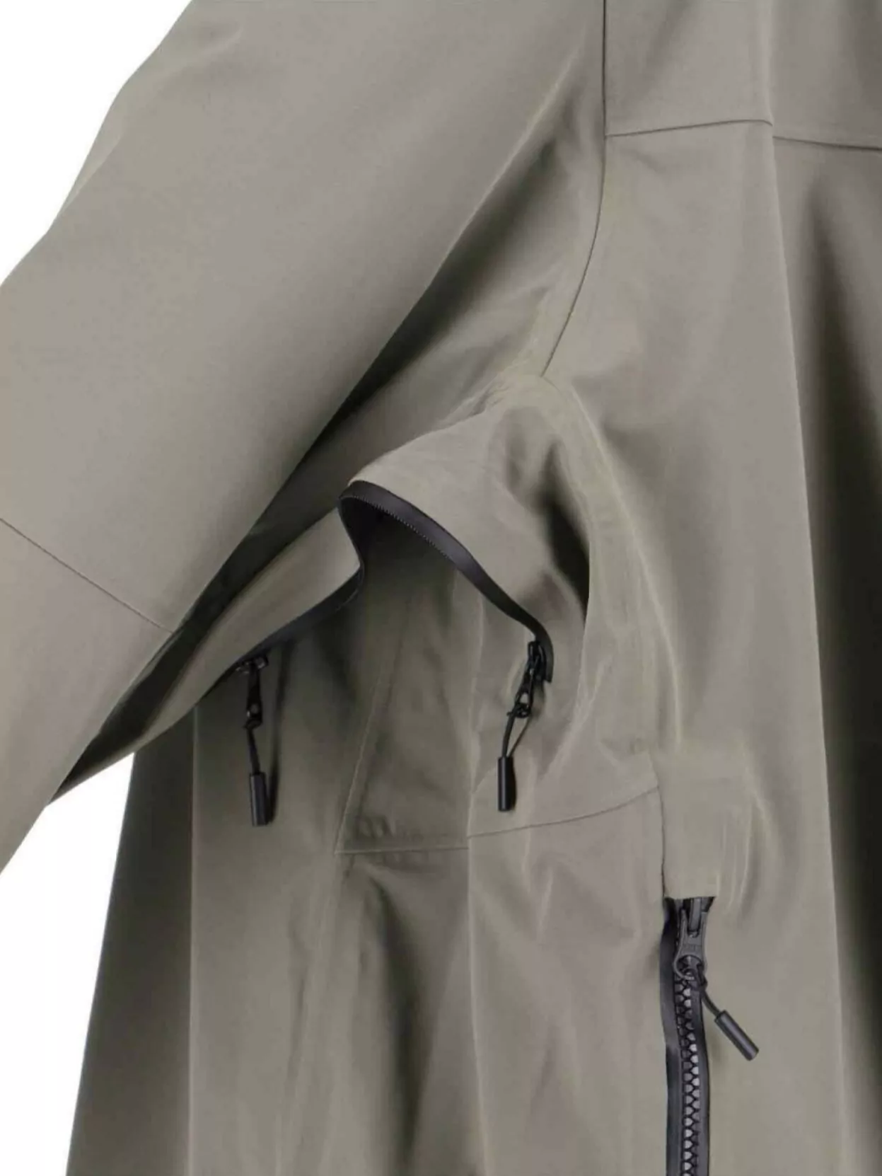 Canada Goose Versatile Waterproof Jacket With Hood And Pockets